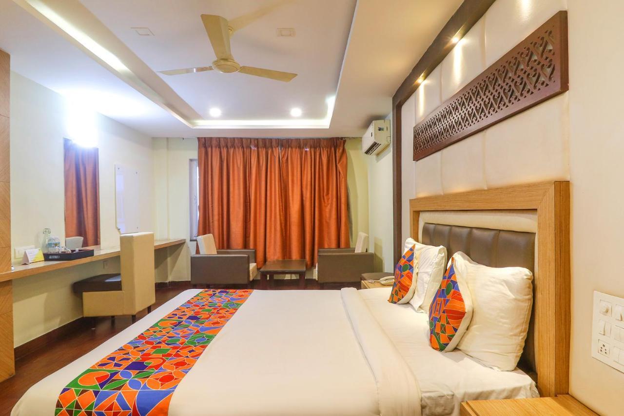 Fabhotel Keerthi'S Anupama - Nr Indira Gandhi Stadium Vijayawāda Exterior foto