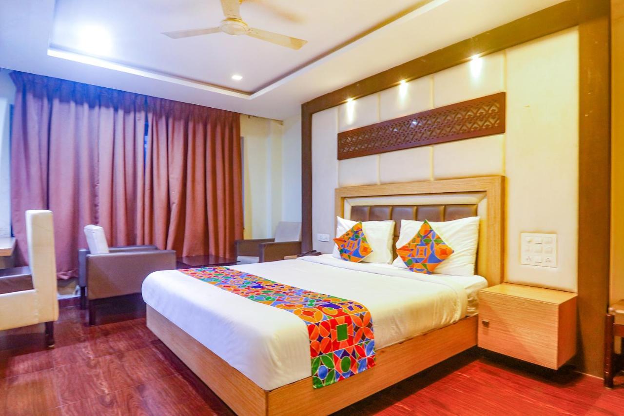 Fabhotel Keerthi'S Anupama - Nr Indira Gandhi Stadium Vijayawāda Exterior foto